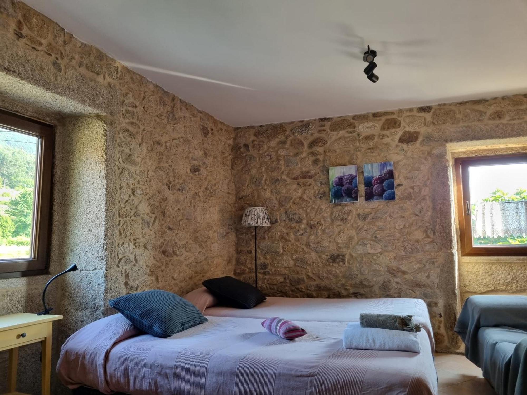 Alojamiento Casa Carlota Villadesuso Номер фото